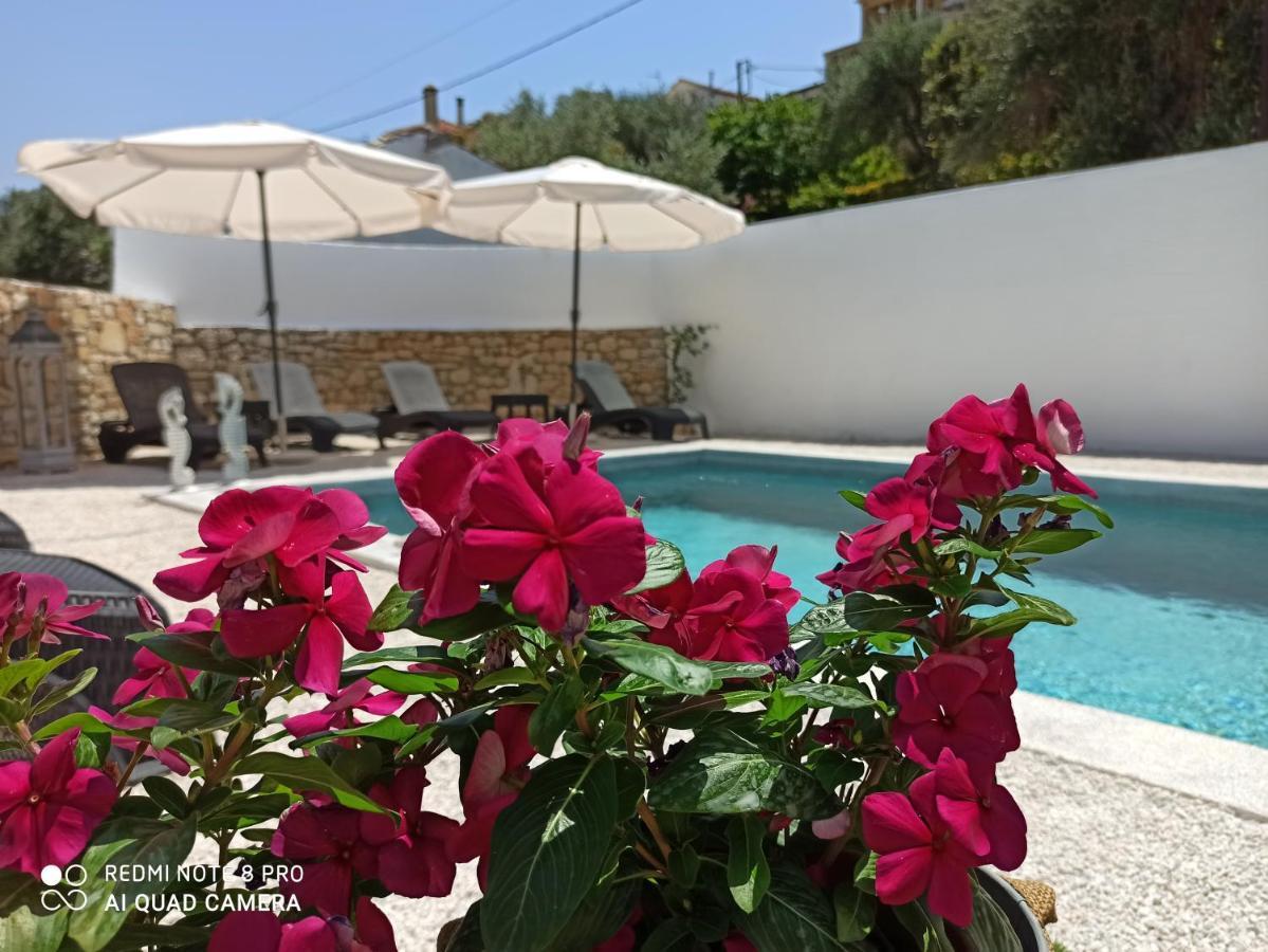 Vila Avra Gaios Exteriér fotografie